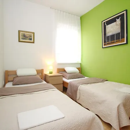 Appartement With Parking Space Baska, Krk - 19199 *